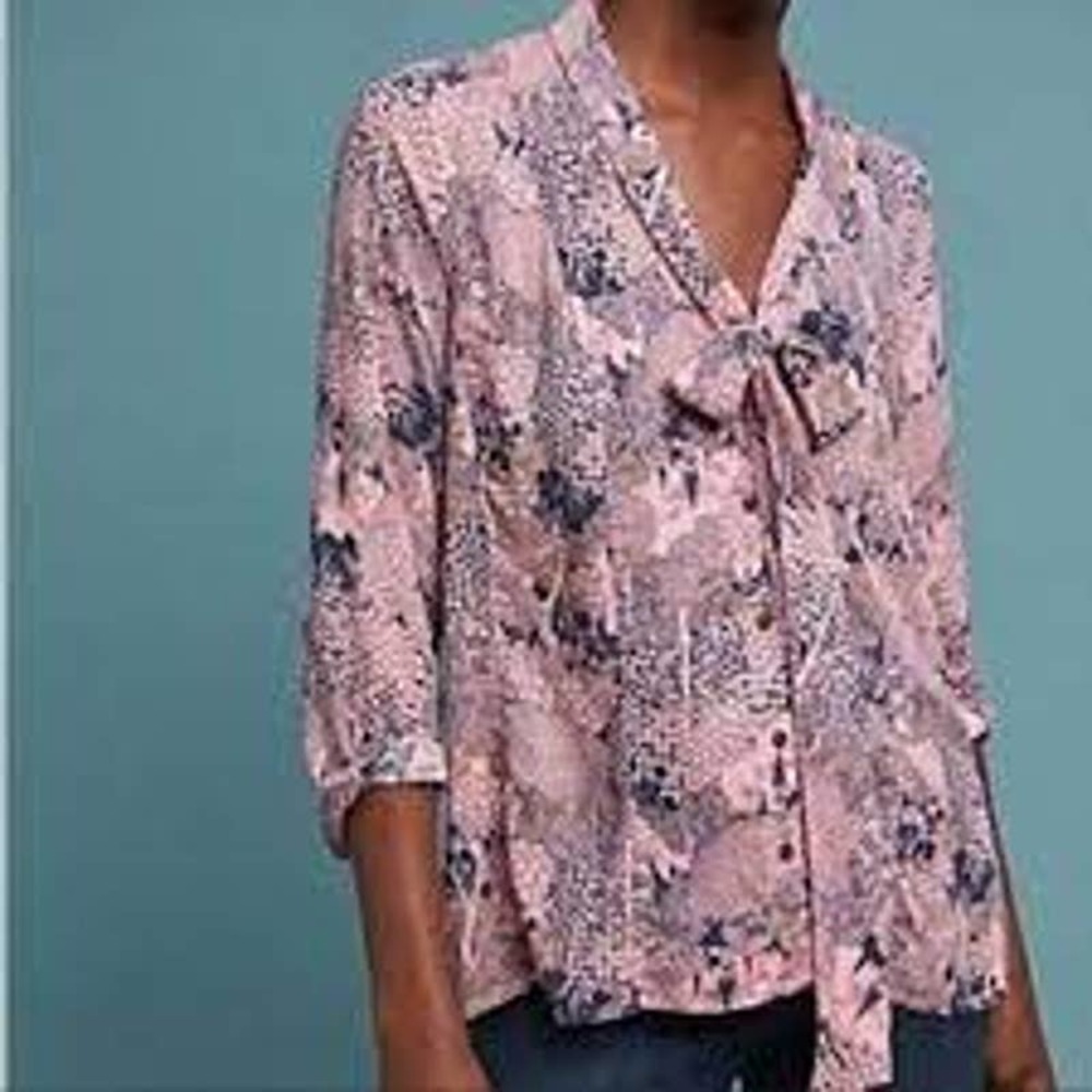 Anthropologie 52 Conversations Floral Top Button 19 of 52 size 12